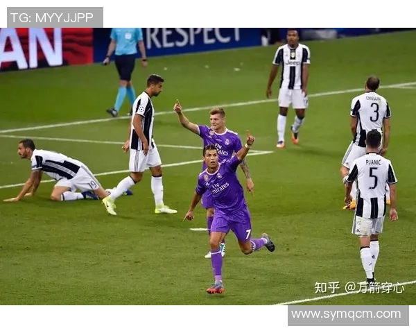 与足球明星同场竞技的精彩瞬间与难忘回忆分享 与足球明星同场竞技的精彩瞬间与难忘回忆分享