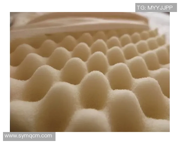 足球明星倾情代言的硅胶枕助你享受舒适睡眠体验