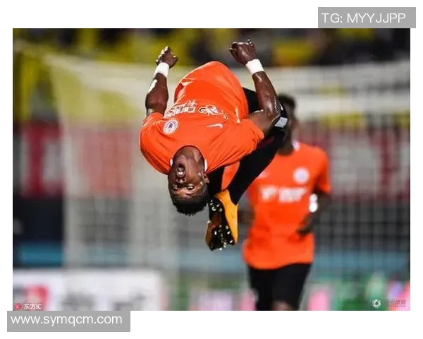 足球明星逆天弹跳展现惊人飞跃能力引发全球瞩目与赞叹