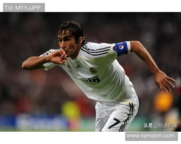 优雅与激情交融的绿茵传奇最儒雅的足球明星风采探寻